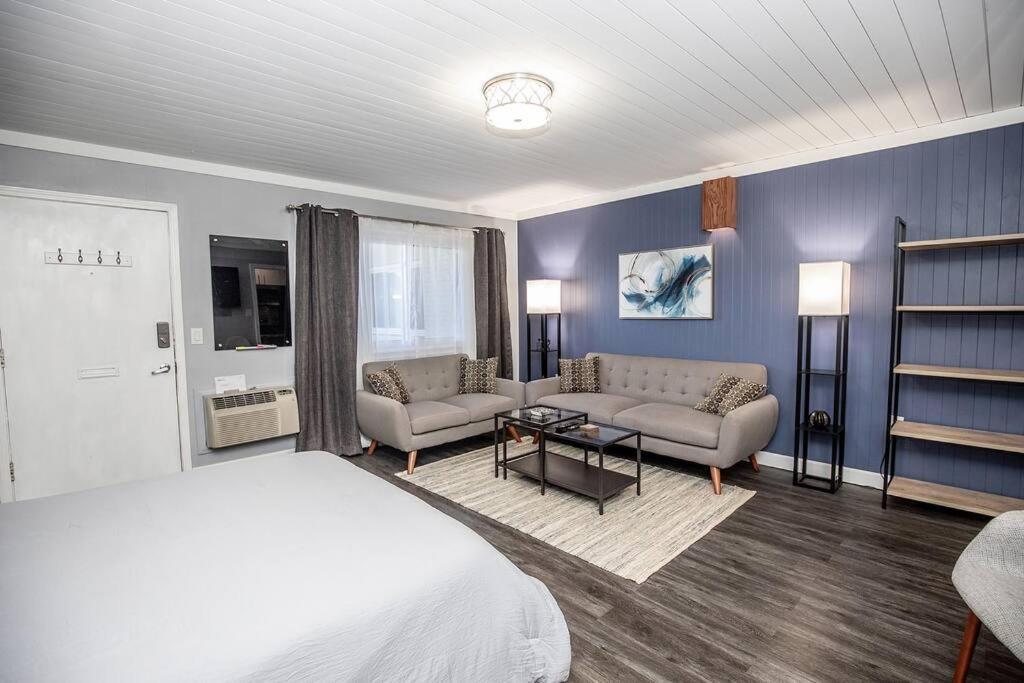 Walk To 12 South, 7 Min To Downtown, Free Parking! Apartman NashvilleNashville  Kültér fotó